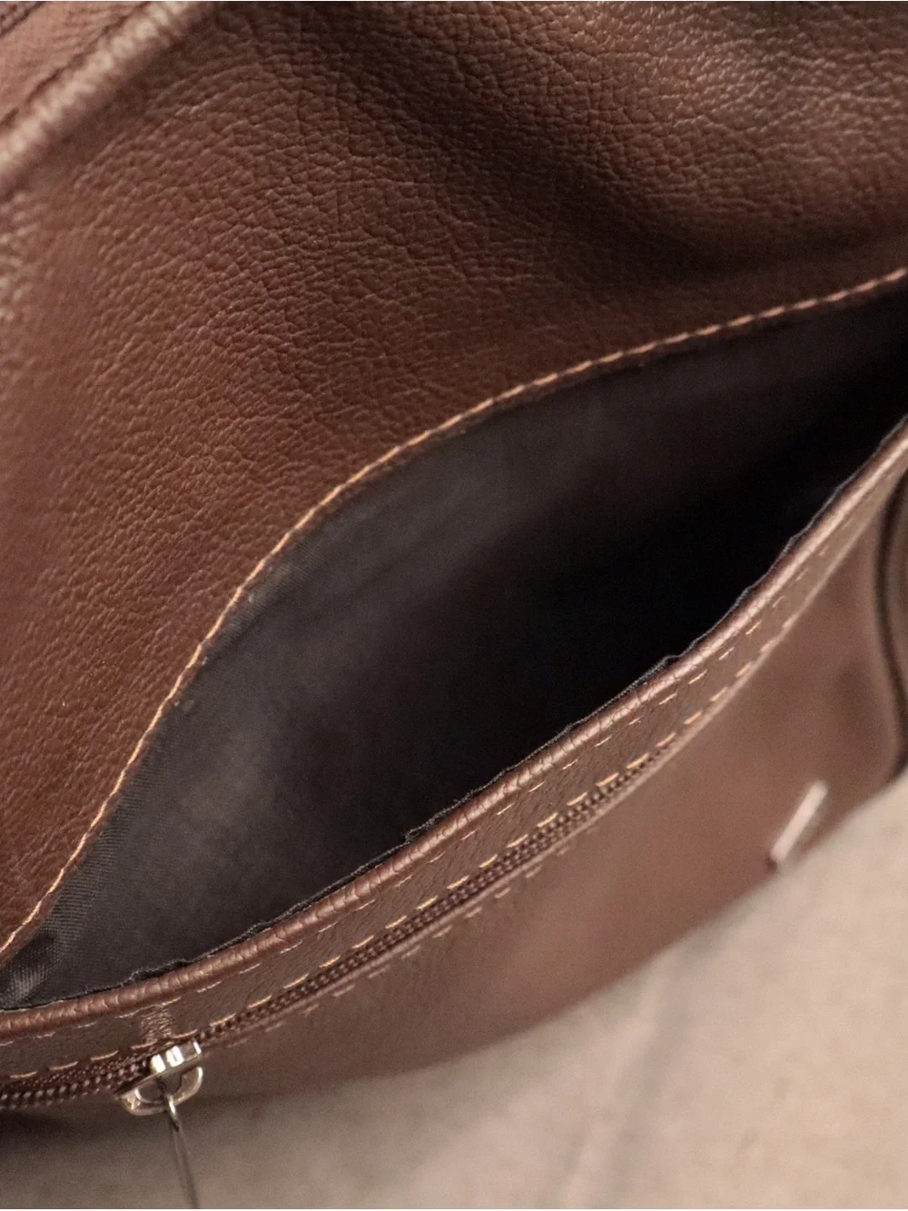 Bagaggio Brown Leather Convertible Laptop Briefcase Backpack Travel Bag⁠